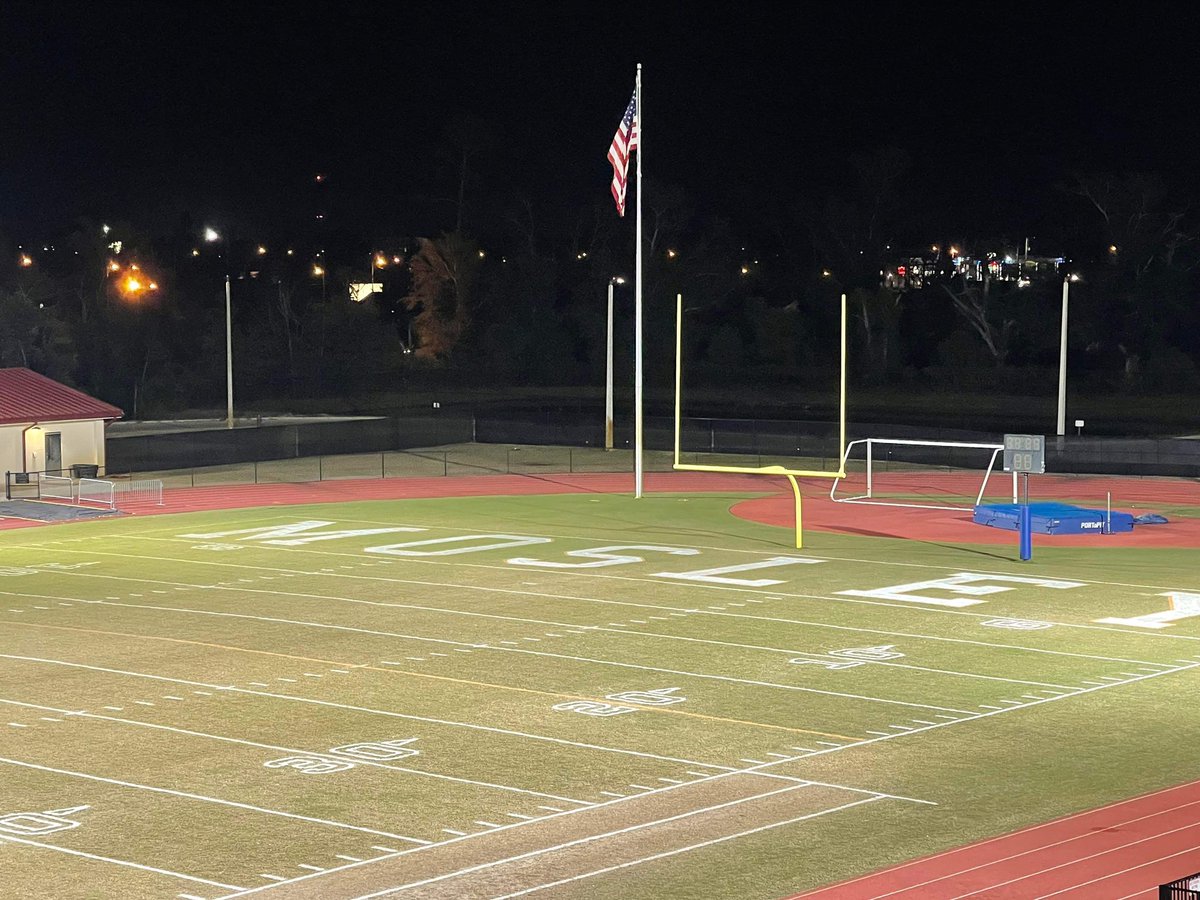 MosleyDolphinFB's tweet photo. Tommy Oliver has never looked so good! Thank you to Tucker Painter and Jeff Peterson. The field looks awesome!!
#GTG #MosleyMade.                              @FlaHSFootball @FHS7v7A @FHSAA @The_News_Herald @PCNHDustinKent @WMBBTV @WJHG_TV @FLgridironpreps @ESPNPC1043 https://t.co/fCfgprTJyT