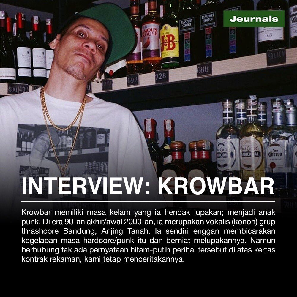 ArenaExperience's tweet photo. "..Kesuksesan rapper-rapper masa kini yang bergelimang harta, membuatnya iri untuk bisa juga mengajukan cicilan mobil sport dan membangun dinasti bisnis obat batuk dan kumur.” @grimlocrecords on Swagtonirojim. Selengkapnya di https://t.co/BPjq9JZrM2 #JeurnalsNews #Krowbar https://t.co/SPYHjnGwvC