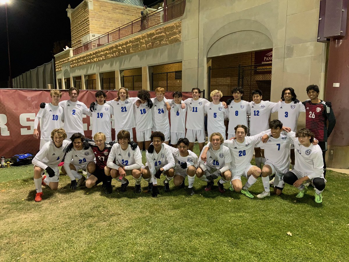 Grandview_HS's tweet photo. Soccer: Wolves are headed to the 5A State Championship!!! With the 1-0 victory this evening over Legacy, they will play the winner of Castle View/Fossil Ridge on Saturday. Congrats! https://t.co/t4NxYHkSfb