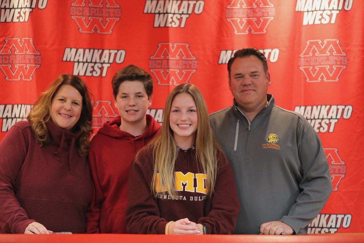 Annelise Winch tweet media