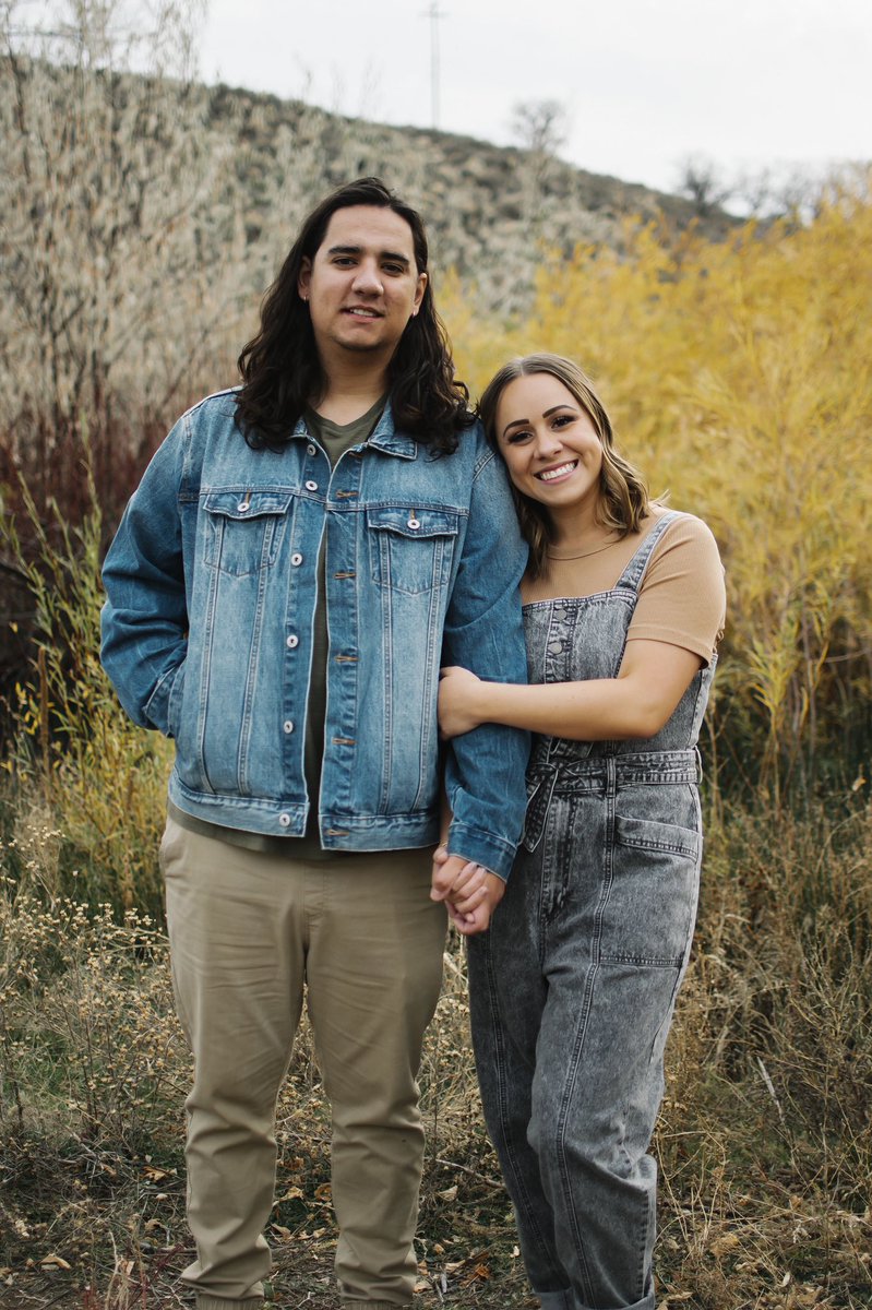 Shhhlayah's tweet image. I am ✨IN LOVE✨ with how our pictures turned out 🧡 (and with him too I guess) 🤠