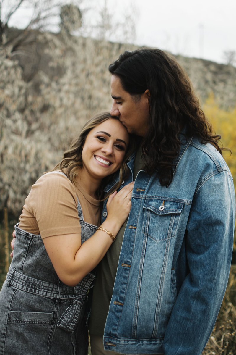 Shhhlayah's tweet image. I am ✨IN LOVE✨ with how our pictures turned out 🧡 (and with him too I guess) 🤠