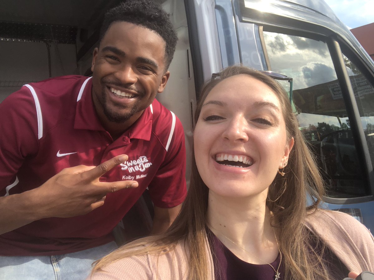 ashley_godwin's tweet photo. I did a story with Kolby McNeal last year when he was a student at @UAPBLionsRoar. He had just started his own business, Sweets in a Jar (@eatgoodforgood.) I ran into him today &amp; he has graduated &amp; recently bought his own food truck! Congrats, Kolby on all your success! 🎉🎉🎉 https://t.co/RalTA4G071