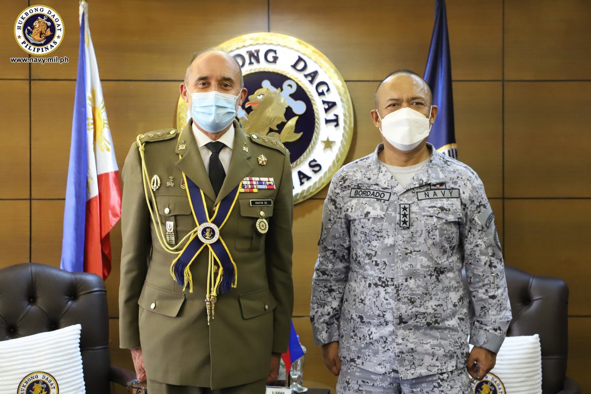 🇵🇭🤝🇪🇸 | PH Navy welcomes visiting Spanish defense attaché, fosters strong bilateral ties
                 
Read more: navy.mil.ph/pn_web_news.ph…

#ModernandMultiCapablePHNavy 
#AFPyoucanTRUST
