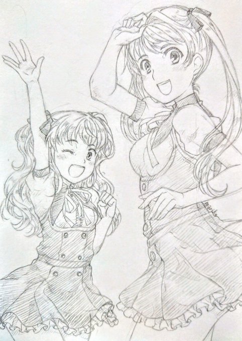 きらきら制服女子✨
シンプルなのもいいですが、変わったタイプの制服もいいですよね。
#アナログ #イラスト #落書き 