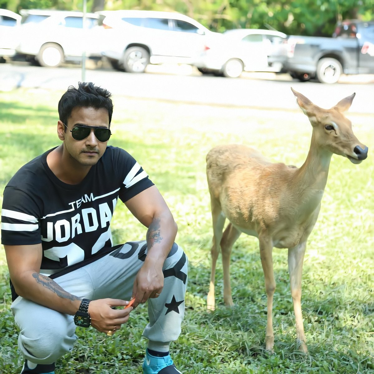 YashFanCluboffc's tweet photo. Good Morning 🌞 Yashiaans❤️...

@Yash_Dasgupta
 #yashdasgupta #yfc #weloveyouyash #ouridolyashD #animalloverYd #tollywoodactor https://t.co/7NrfEPhy6V