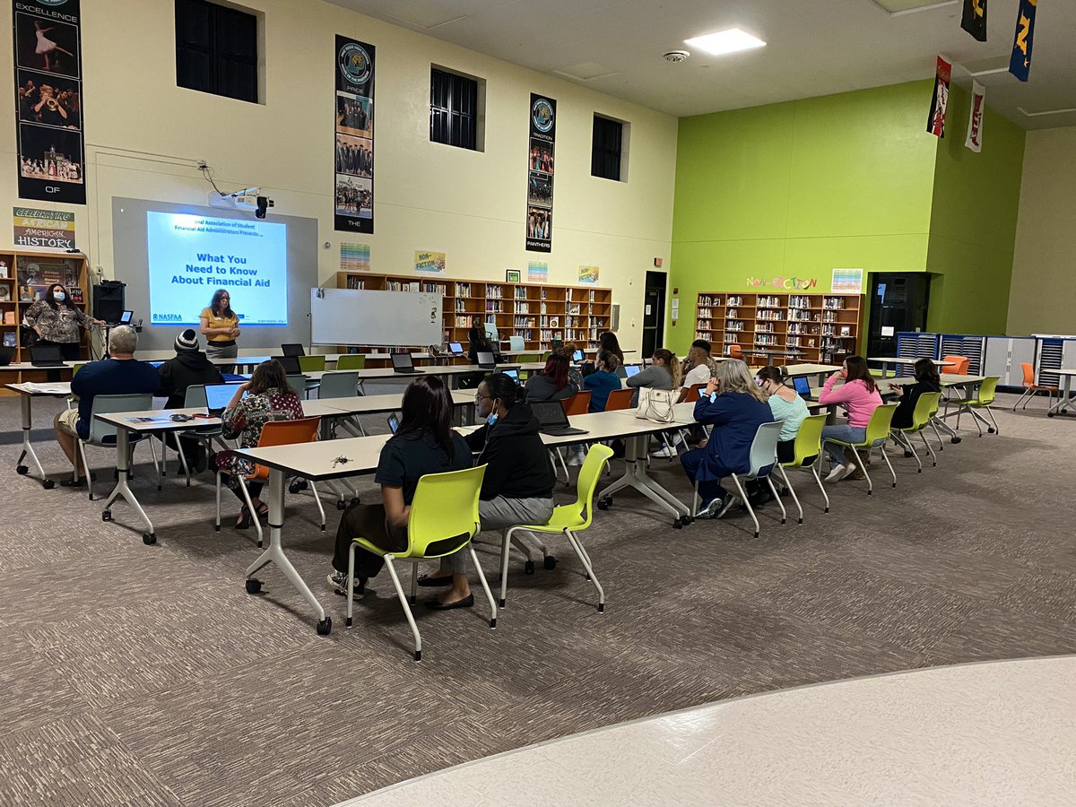 Thank you DSC for helping Pine Ridge HS families complete the FAFSA this evening! <a href="/PineRidgeHS/">Pine Ridge HS</a>