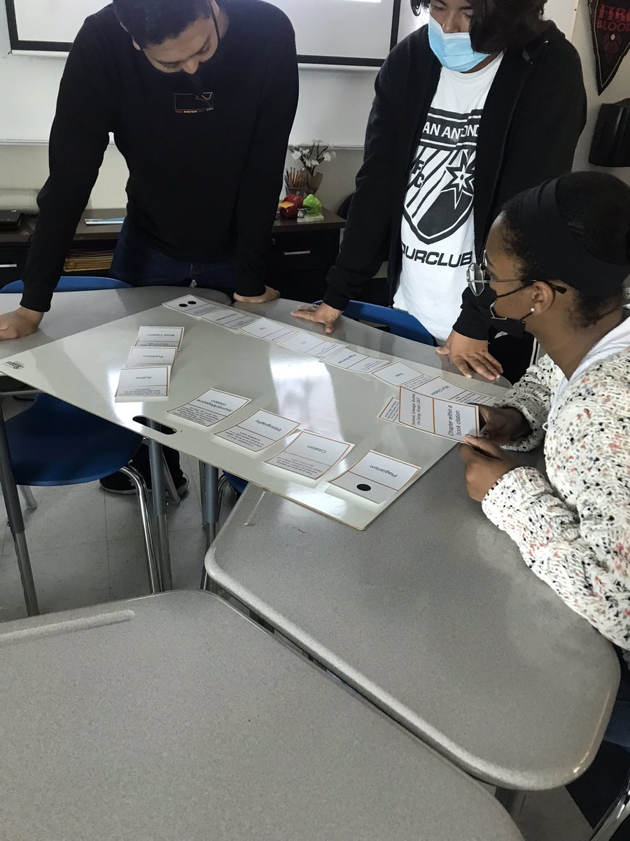 MsStewiesClass's tweet photo. Today SS Research Methods went old school with their review over citations. Domino style. #ThisIsSEA
@NISDJaySEA https://t.co/baNoU6RdNc