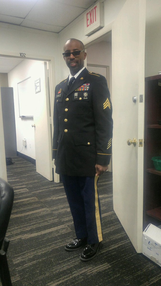 Nimeca78's tweet photo. @CBSEveningNews #HonoringOurHeroes Ramone Turner, My Husband, He has in the Virginia Army National Guard for over 20 years https://t.co/CYcDb1gCTG