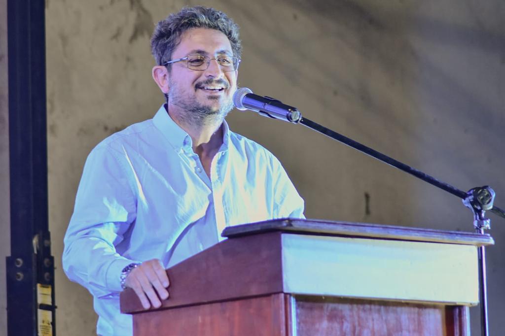 rickiherrera's tweet photo. Gracias a Los Llanos Riojanos que son abrazados por este proyecto político que vino a transformar la realidad de tod☀️s

El domingo es por cada uno de los riojanos y riojanas 

Es por La Rioja Federal, inclusiva con derechos y oportunidades que mira hacia el futuro
❤️☀️✌️ https://t.co/dwzQ2qaLAz