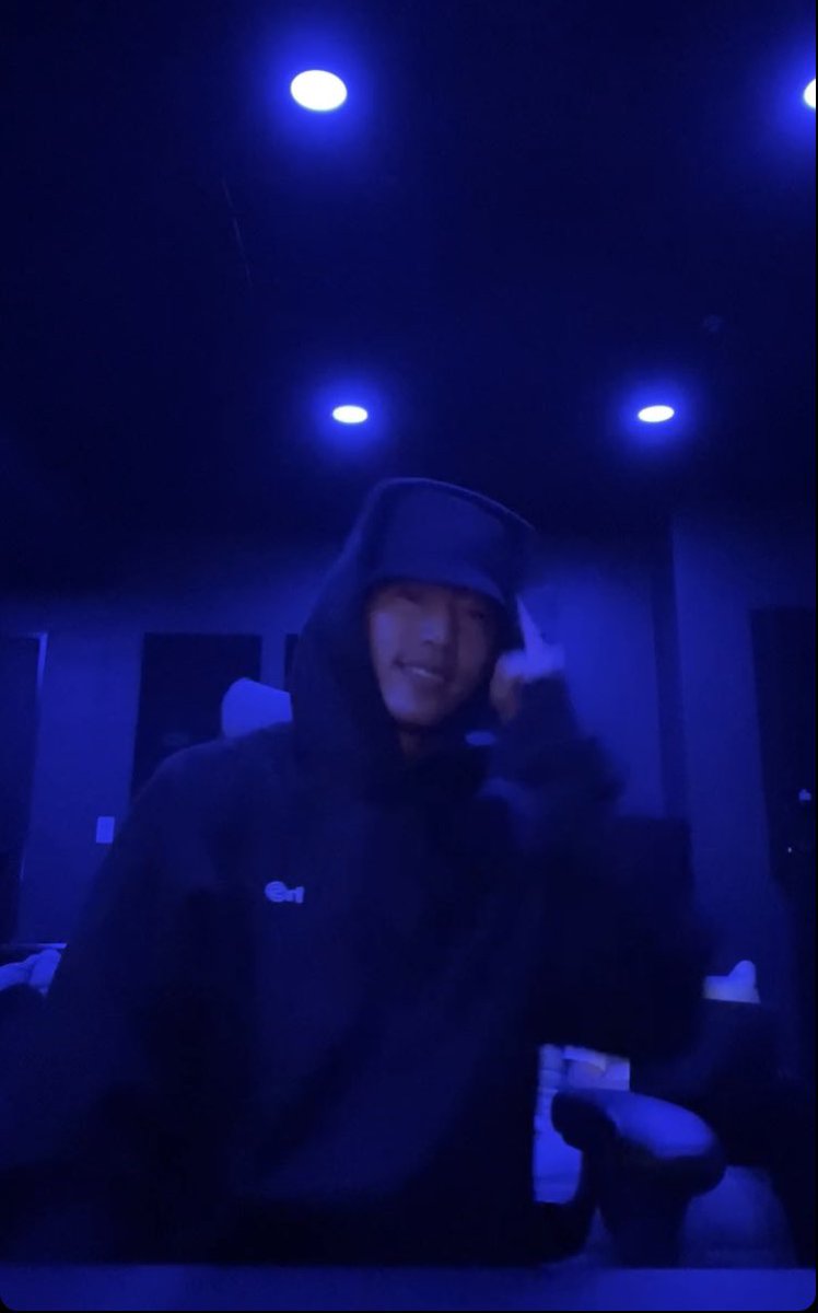 bearbear_shop1's tweet photo. มีความเต้นเพลงน้อง😳
-แพรวพราวไม่ไหวแล้วพ่อ💚-
 #MarkTuan #MarkBam @marktuan https://t.co/A0kC1gTqPy