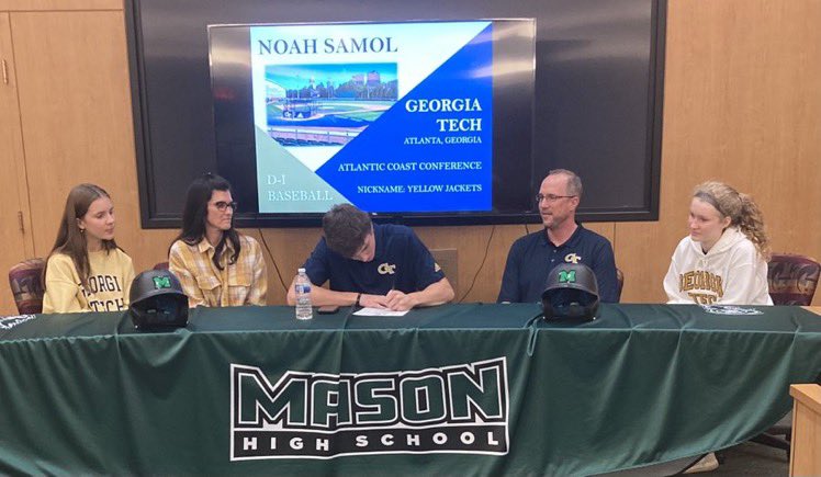 NoahSamol's tweet photo. Blessed with this opportunity! It’s a dream come true to put pen to paper 🖊 
#Welcome22Atlanta @GTBaseball @DBo_Jackets @jamesramsey23 https://t.co/BeR15Sa1yv