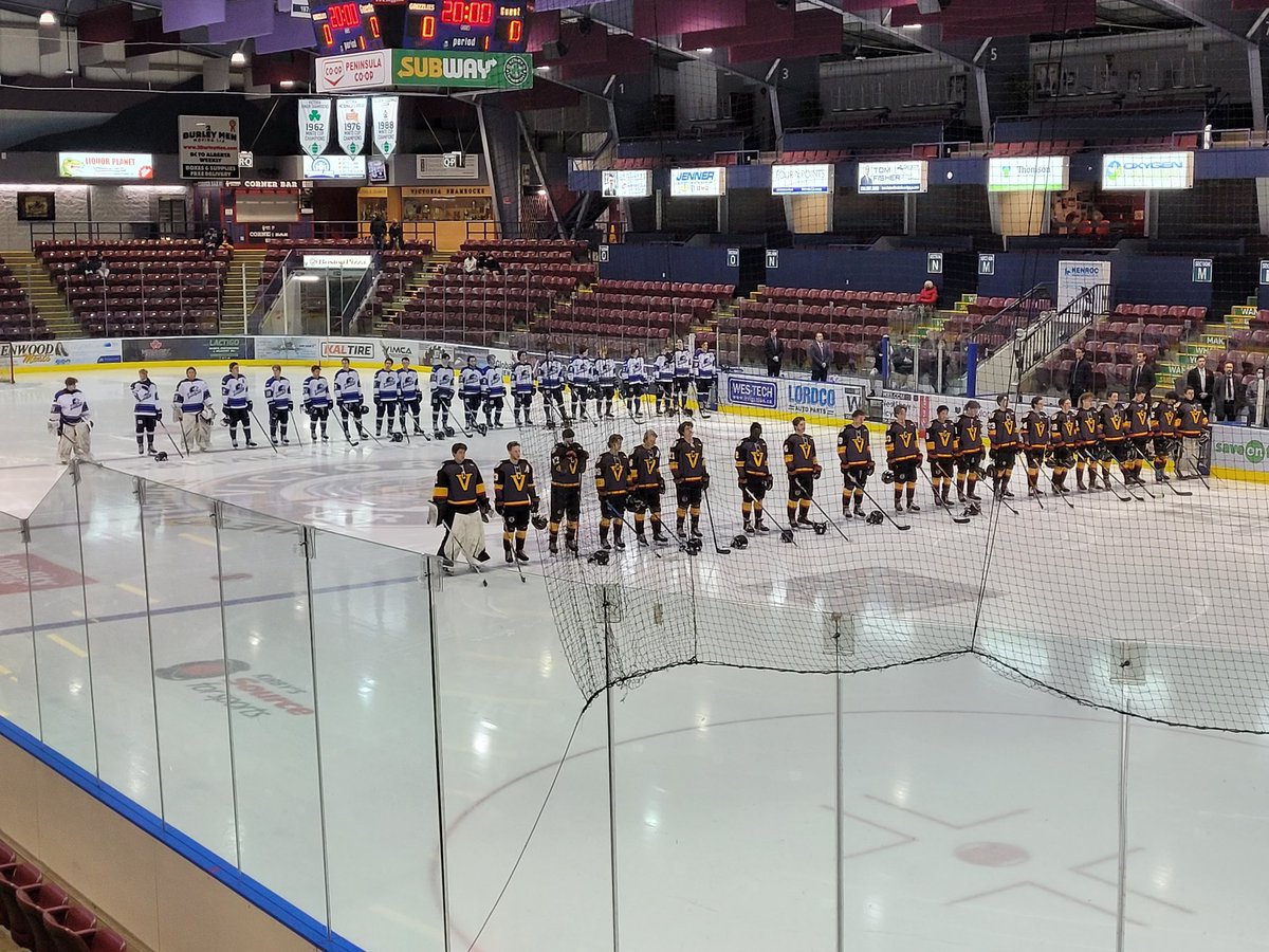 WestshoreWolves's tweet photo. On our Military Appreciation we gave thanks to all the people that have served our country! https://t.co/HNGPWYOLb4