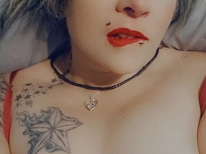 Just finished a pay-per-minute #Skype show on SkyPrivate! You can call me too for a sexy private show<a href="/tag/skype"class="tags">#Skype</a>