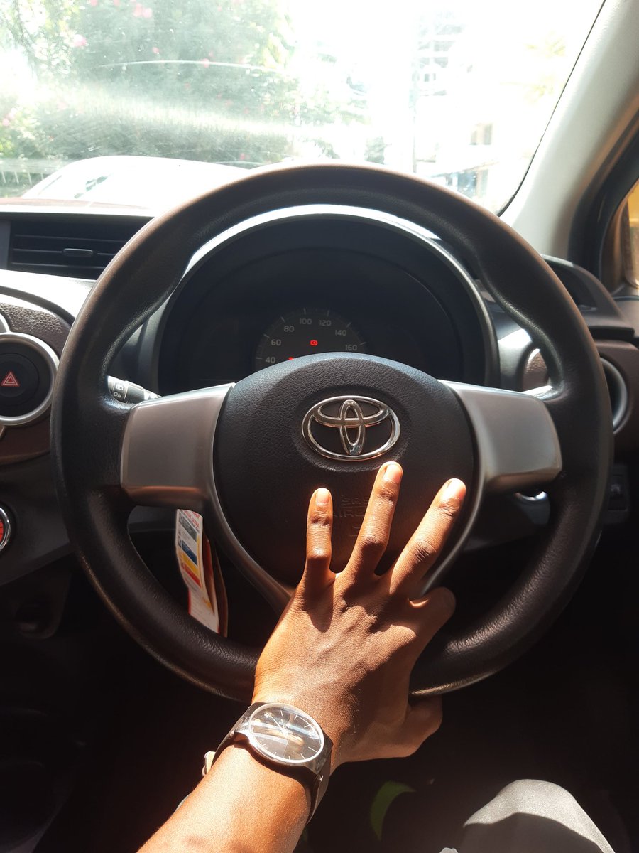 The_carplanet's tweet photo. Bariki Roho yako na Picha tamu hivi na ma deals zetu maguta maguta.
Toyota Vitz 930K.
Honda Fit 850K.
Suzuki swift 900K.
Nissan March 650K.
Nissan Note 850K.
All prices negotiable.
#Gothatextramile https://t.co/jlXSHn0c3o