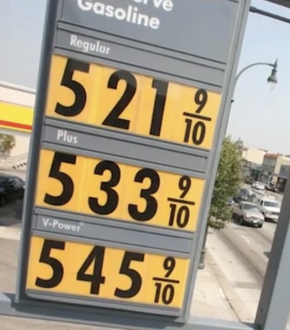 cb66mi's tweet photo. With gas prices going higher and higher, this would be a good time to get rid of the 9/10 cent BS from 1932 #Bidenflation #outdatedtax #budgetbuster #wasteofsignspace https://t.co/BDIU1F2mKp