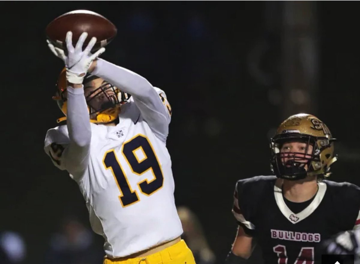 neohiohsfb's tweet photo. St. Ignatius  Wildcats WR
 
Patrick Tompkins #81

Steven Bodamer #11
@BodamerSteven 

Collin Vollmer #19
@VollmerColin 

Additional real talented playmakers you’ll see Friday. https://t.co/Fe0KfksTt3