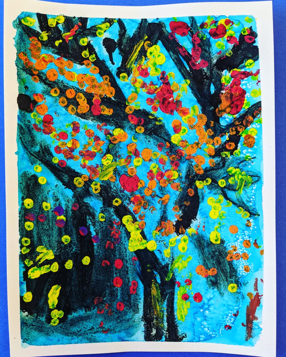 SMocKroom's tweet photo. I love simple themes combined with mixed media. The results are uniquely amazing ❤️
@WinstonCampus @Maxine_Weinman @Ilaea @D15Schools
#arteducation #sped #proudtobe15 #winspired #smockroom #WCJHART https://t.co/1p426O9Lx3