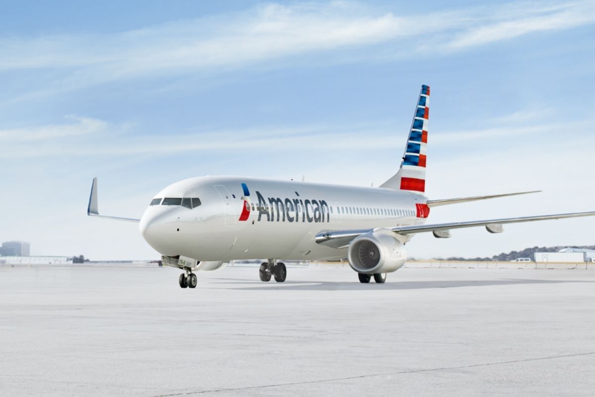 travelobiz's tweet photo. American Airlines Launches New 'Main Select' Cabin Fare To Attract Business Travelers

#AmericanAirlines #Aviation #AviationNews #BusinessTravelers #InternationalFlights #InternationalTravel #MainCabinExtra #MainSelect

https://t.co/ZSFgvyhl51 https://t.co/2TUmCvmsTs