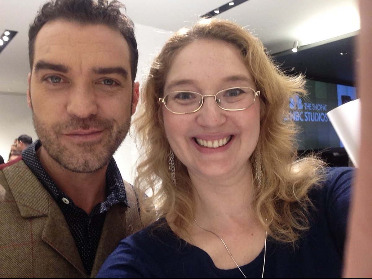 Look what popped up in my memories! Six years ago today, WHAT? 😮

Thank you for what will always be an amazing experience ❤️ 👑 

#TheRoyals <a href="/JakeMaskall/">Jake Maskall</a> <a href="/tomoausten/">Tom Austen</a> <a href="/williammoseley/">William Moseley</a> <a href="/TheRoyalsTV/">The Royals</a> <a href="/JoAnnOBrienNJ/">Jo-Ann O'Brien</a>