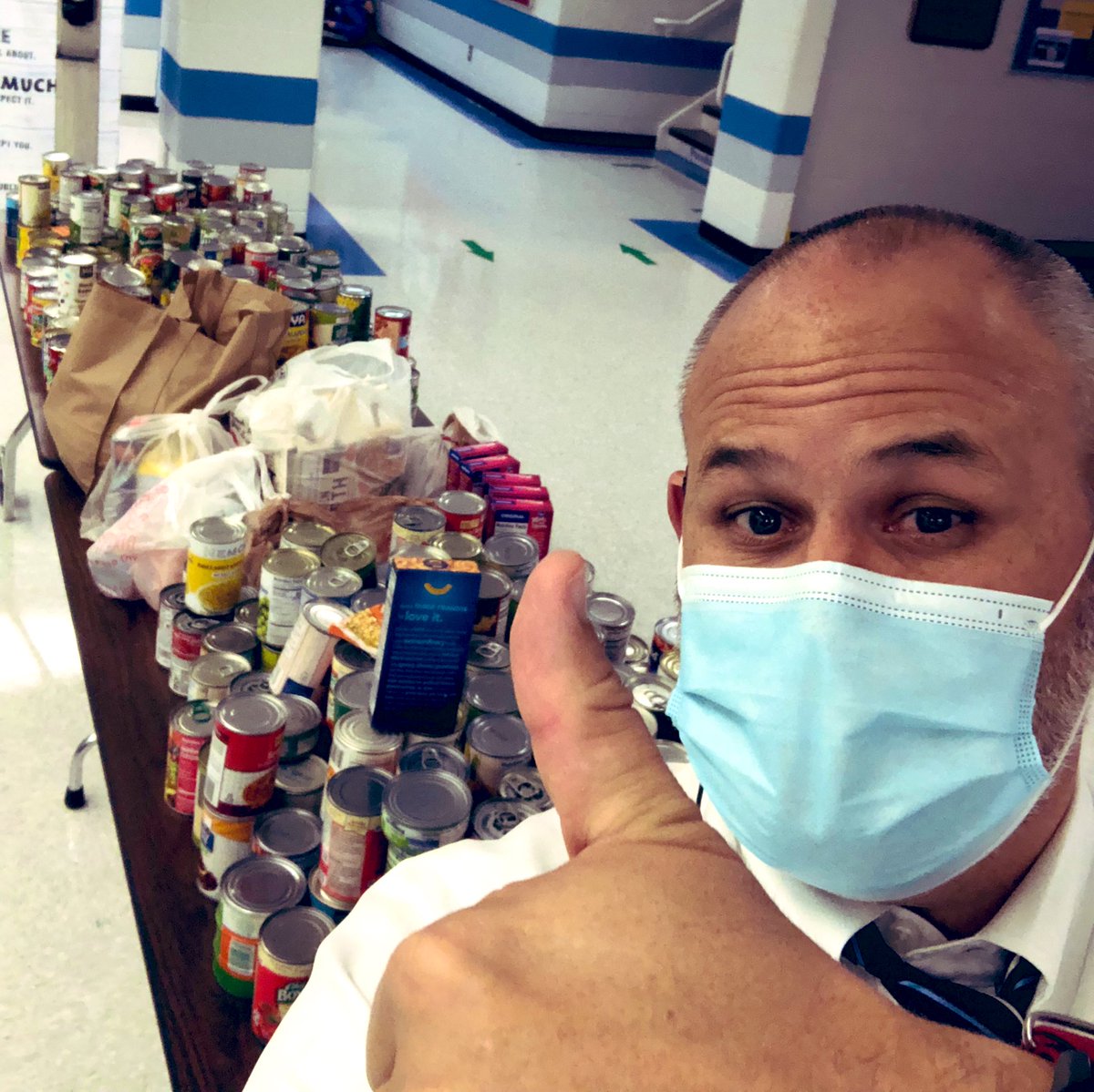 <a href="/HeritageMS_WCS/">Heritage MS</a> combined Service w/ a Super gr8 time today! Want 2C #middleschool kids demonstrate altruism &amp; serve others? Just make the Fall Social totally free w/ a canned food donation to <a href="/WARM_1972/">WARM</a>! Boom! Thx 2 the <a href="/HeritagePtsa/">Heritage PTSA</a> 4 organizing this amazing event! <a href="/WCSOH/">Westerville Schools</a>