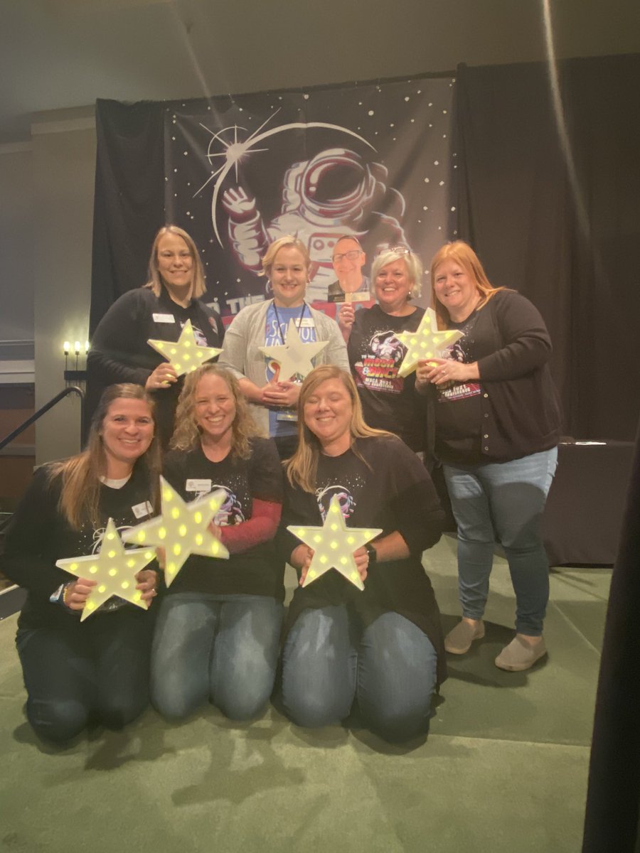 These people have my heart! 🥰 the MSCA board of directors and our directors are simply the best! So appreciative of everything they do!#msca21 <a href="/myMSCA/">MO School Counselors</a> <a href="/1wildcounselor/">Matthew Berry 🏳️‍🌈</a> <a href="/DrShariSevier/">Dr. Shari Sevier</a> <a href="/g28nelson/">Gen Nelson</a> <a href="/rachambers16/">Becky Arway</a> <a href="/WhitmerBecky/">Becky Whitmer</a> <a href="/jrkline2012/">Jennifer Kline</a> <a href="/JillHancock9/">Jill Hancock</a> @CounselorHood <a href="/CounselorKami/">Counselor Kami</a>