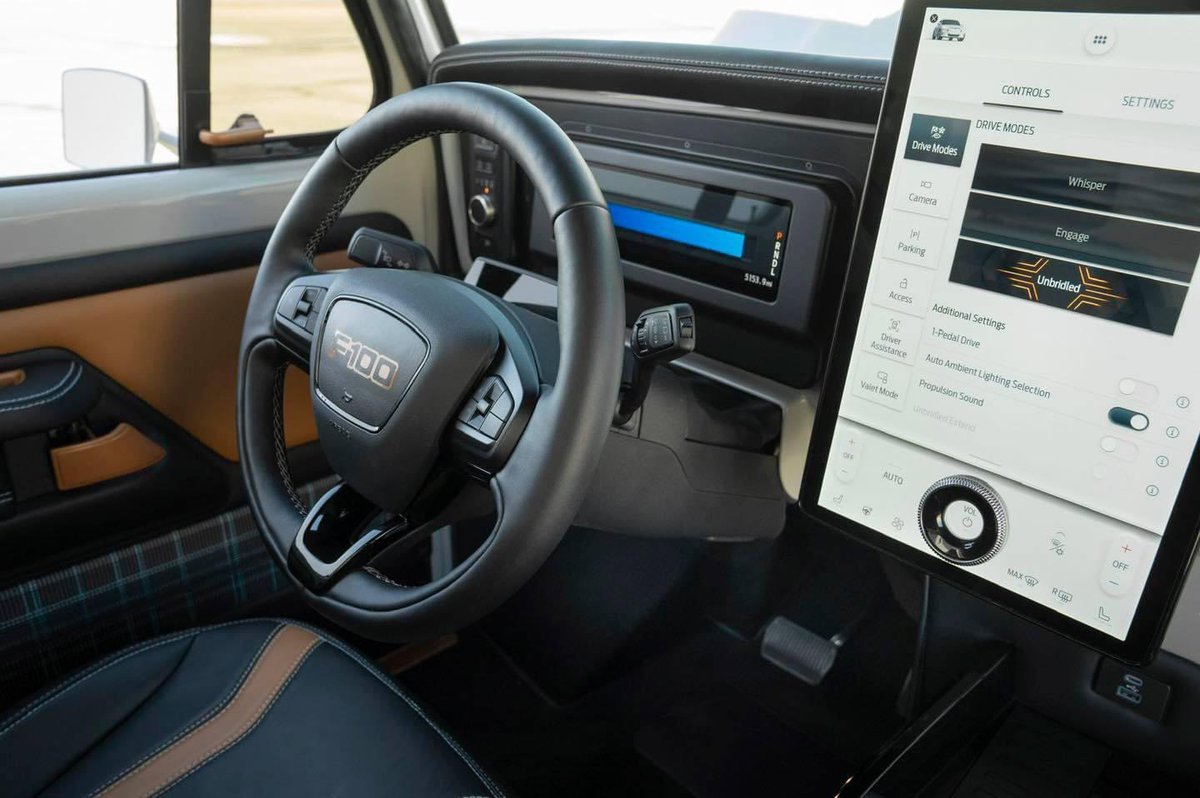 LuisV8's tweet photo. Esta #fordpickup contará con el motor de la #MustangMachEGT Performance Edition y dos motores adicionales que produce 480HP y 634lbs de torque, combinando los tres motores. #ford #fordf100 #fordeluminator #eluminator https://t.co/CmpTp4jvYS