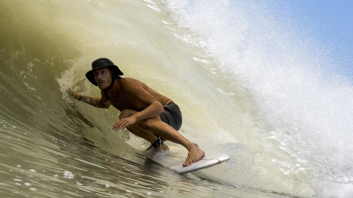 needessentials's tweet photo. The #needessentials / @surfrideraus Not-For-Profit Surf Hat is one of our Giving Back products. All profits from the sale of this hat are donated to #SurfriderFoundation Australia to allocate to its RISE ABOVE PLASTICS mission https://t.co/V0C4nguil7