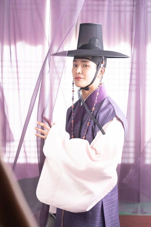 cconann's tweet photo. #รีวิวซีรี่ย์เกาหลี #TheKingsAffection 10/10ไปเลยสนุกมากเรื่องนี้โรอุนคือน่ารักนอ.คือเหล่ท่อมากๆเป็นแนวพีเรียดที่ลุ้นมากแม่เรื่องราวคือนอ.ต้องปลอมเป็นองค์รัชทายาททั้งๆที่เป็นผญ.และห้ามให้ใครรู้20อีพีจุกๆทางเน็ตฟลิกฟีลลุ้นมากว่าจะจบแบบแฮปปี้มั้ยแต่ใดๆคืออยากให้ดูจริงๆผู้คืองานดี✅ https://t.co/szFInAYU4G