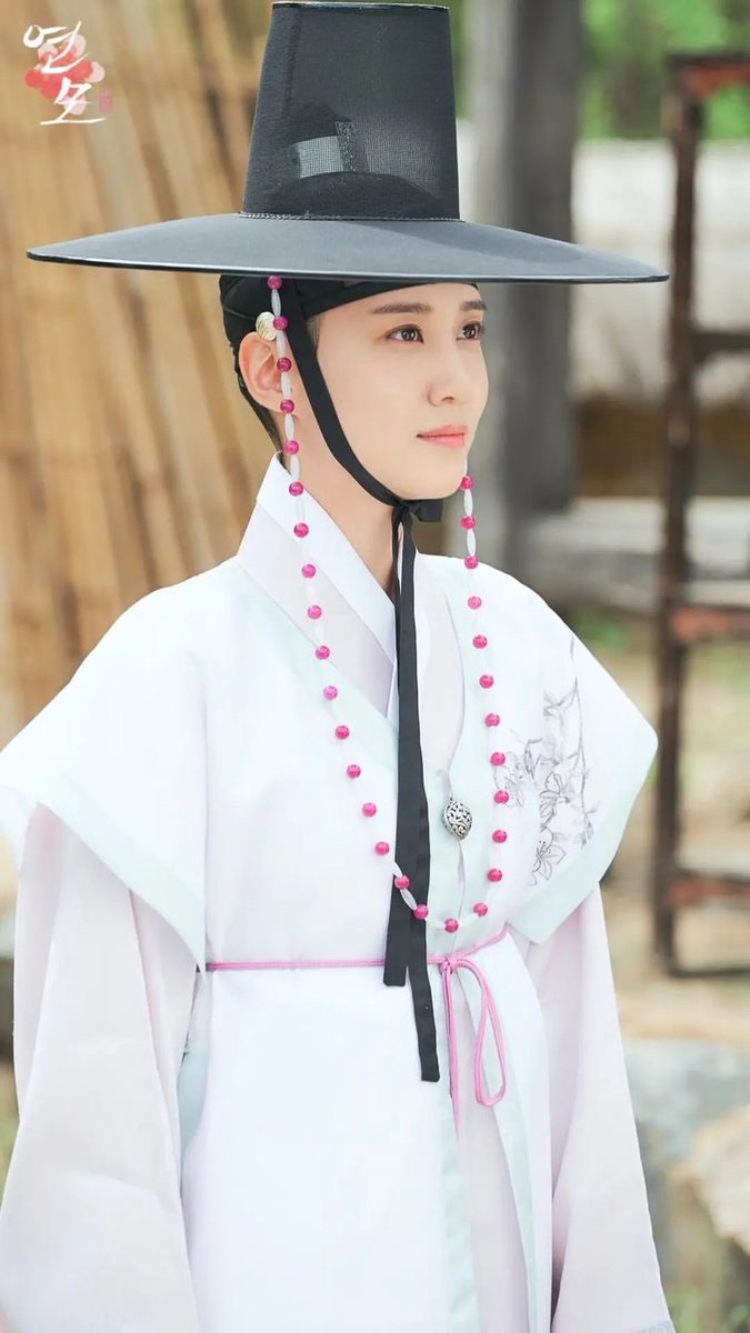 cconann's tweet photo. #รีวิวซีรี่ย์เกาหลี #TheKingsAffection 10/10ไปเลยสนุกมากเรื่องนี้โรอุนคือน่ารักนอ.คือเหล่ท่อมากๆเป็นแนวพีเรียดที่ลุ้นมากแม่เรื่องราวคือนอ.ต้องปลอมเป็นองค์รัชทายาททั้งๆที่เป็นผญ.และห้ามให้ใครรู้20อีพีจุกๆทางเน็ตฟลิกฟีลลุ้นมากว่าจะจบแบบแฮปปี้มั้ยแต่ใดๆคืออยากให้ดูจริงๆผู้คืองานดี✅ https://t.co/szFInAYU4G