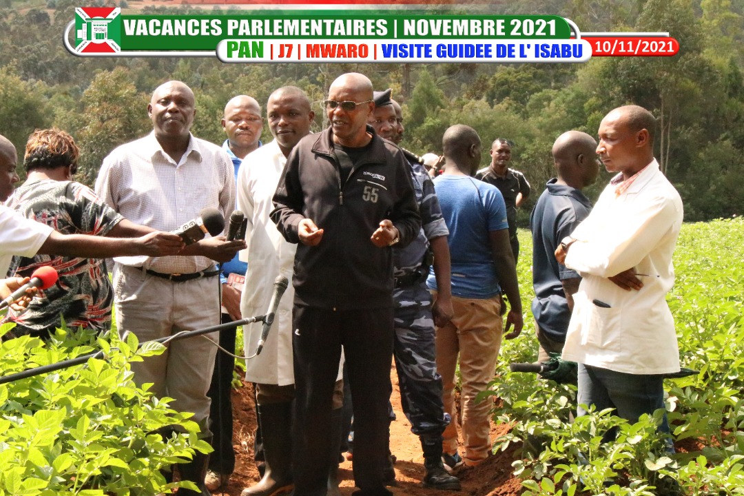 13/n Au terme de sa visite, le Très Hon. Gelase Daniel #Ndabirabe a invité aussi le ministre ayant les finances dans ses attributions à visiter l'ISABU #Gisozi, pour se rendre compte des défis financiers et autres entraves auxquels il fait face afin d'y remédier.