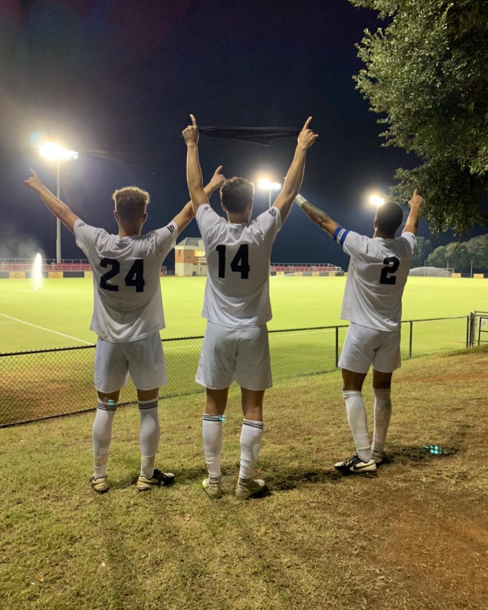 foster_patrice's tweet photo. So much more than soccer. ⚽️ thankful for the journey w you @Jonathanfost06 ❤️ #14ismyfav https://t.co/vuDGihA5Ia