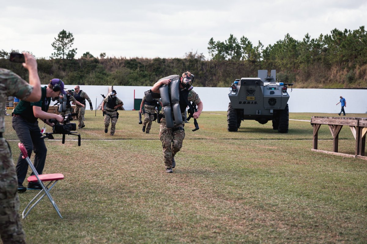 DBFirearms's tweet photo. We've been having a great time at SWAT Round-Up this week! #DiamondbackFirearms #SWATRoundUp https://t.co/rhtgKbvPaU