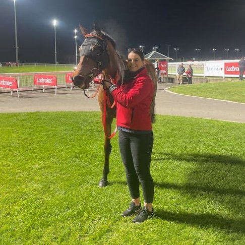 Stable News: Distance Specialists Combine for Winning Double

#TrinderRacing #Vivilici #TheRiskFactor

trinderracing.com.au/news/archive/4…