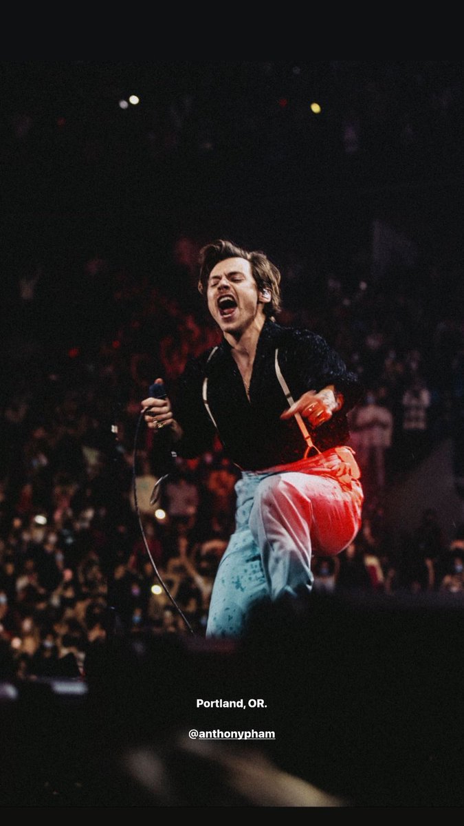 hsdaily's tweet photo. Harry via IG Stories: “Portland, OR. 📸 Anthony Pham” https://t.co/fTDxEHPsQQ