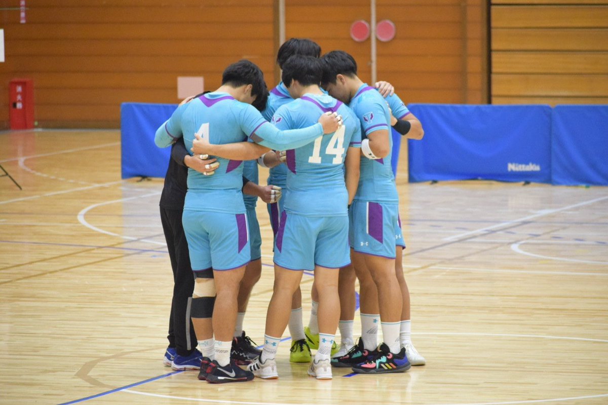 shoichiro0215's tweet photo. インカレ3位で大会を終えました。

最後までコートで戦いたかったけど、皆んながハーフタイムに僕に向かって笑いながらガッツポーズをしてくれた時は、嬉しかったし涙が止まらなかった

最高のチームでプレーできて本当に良かったです！まだやり残したことがあるので、日本選手権に向けて頑張ります https://t.co/cwy4D7WFju