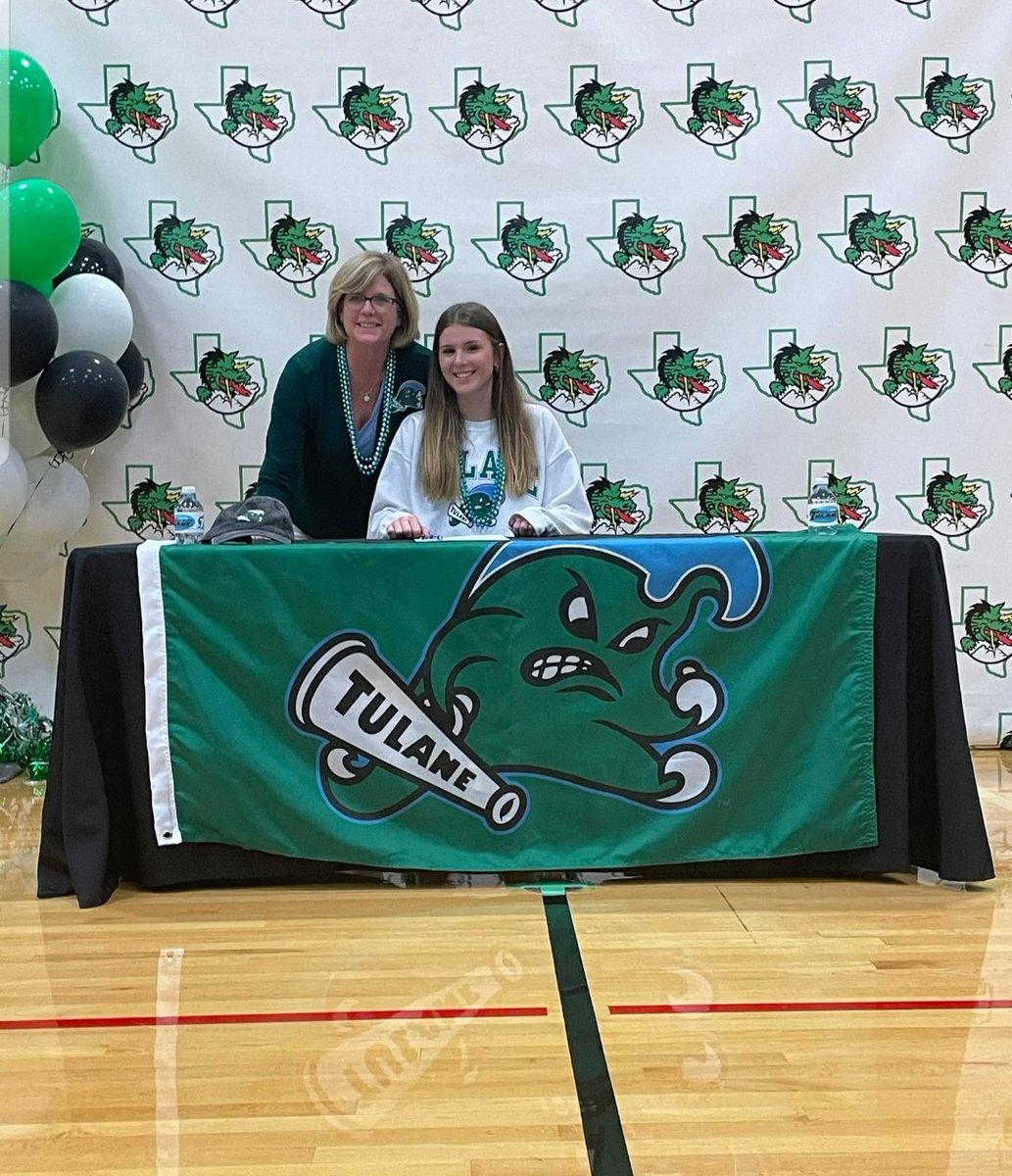 CABCSLC's tweet photo. Congratulations @mckenzie_cutler on NLI Day! What an incredible day for you &amp; your fam!🥳 We 💚 seeing hard work pay off! #DragonProud 😎 looking forward to your incredible future! https://t.co/jaECHDeO6s
