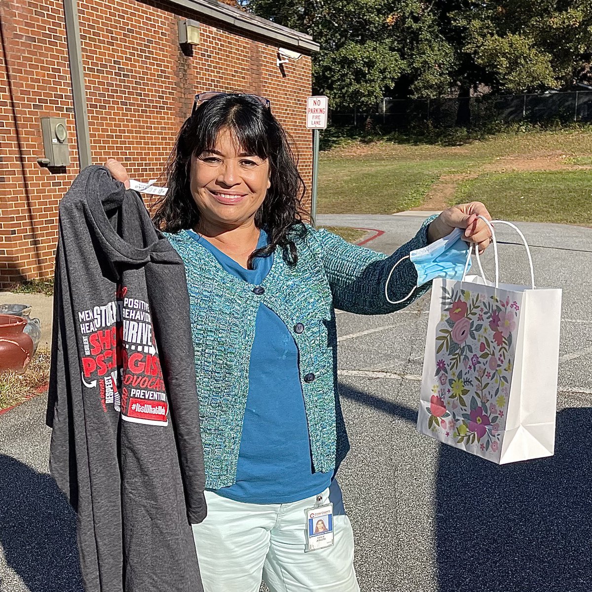 SayePsychology's tweet photo. My department secretary, Sue, who I share with 9 other school psychologists, offered pickup service today to get our departmental shirts and a goodie bag from our supervisor! #SchoolPsychWeek https://t.co/If0dLy5Yy2