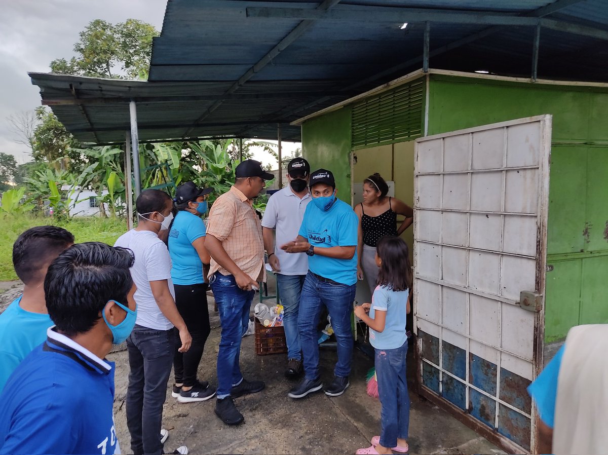 AbilioGomezS's tweet photo. #Merida Junto a Enrique Guillén candidato a alcalde, Franco Digirolamo candidato a diputado y las fuerzas democráticas en Unidad, recorrimos San Rafael del Alcazar en el mcpio. Obispo Ramos de Lora.
Éste #21N votamos en la tarjeta de la UNIDAD, la de la manito
#DefendamosAMerida https://t.co/p4EQk59RZI
