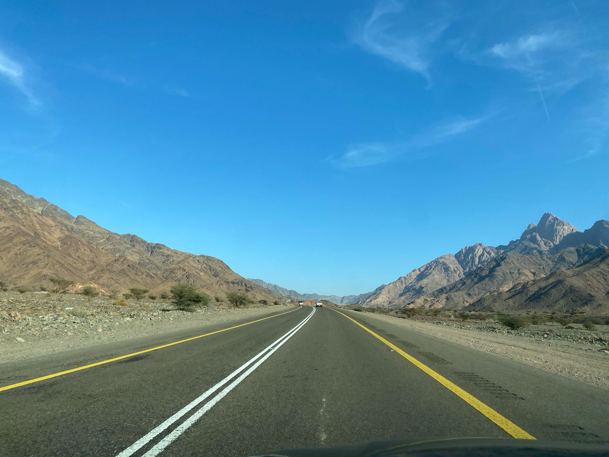 AndyRob06's tweet image. Back in #kingdomofsaudiarabia with Frank Noppel #blueflite. Design, planning, and execution of Ariel Delivery Robot operations and trials is all in a days work. #weareAMS