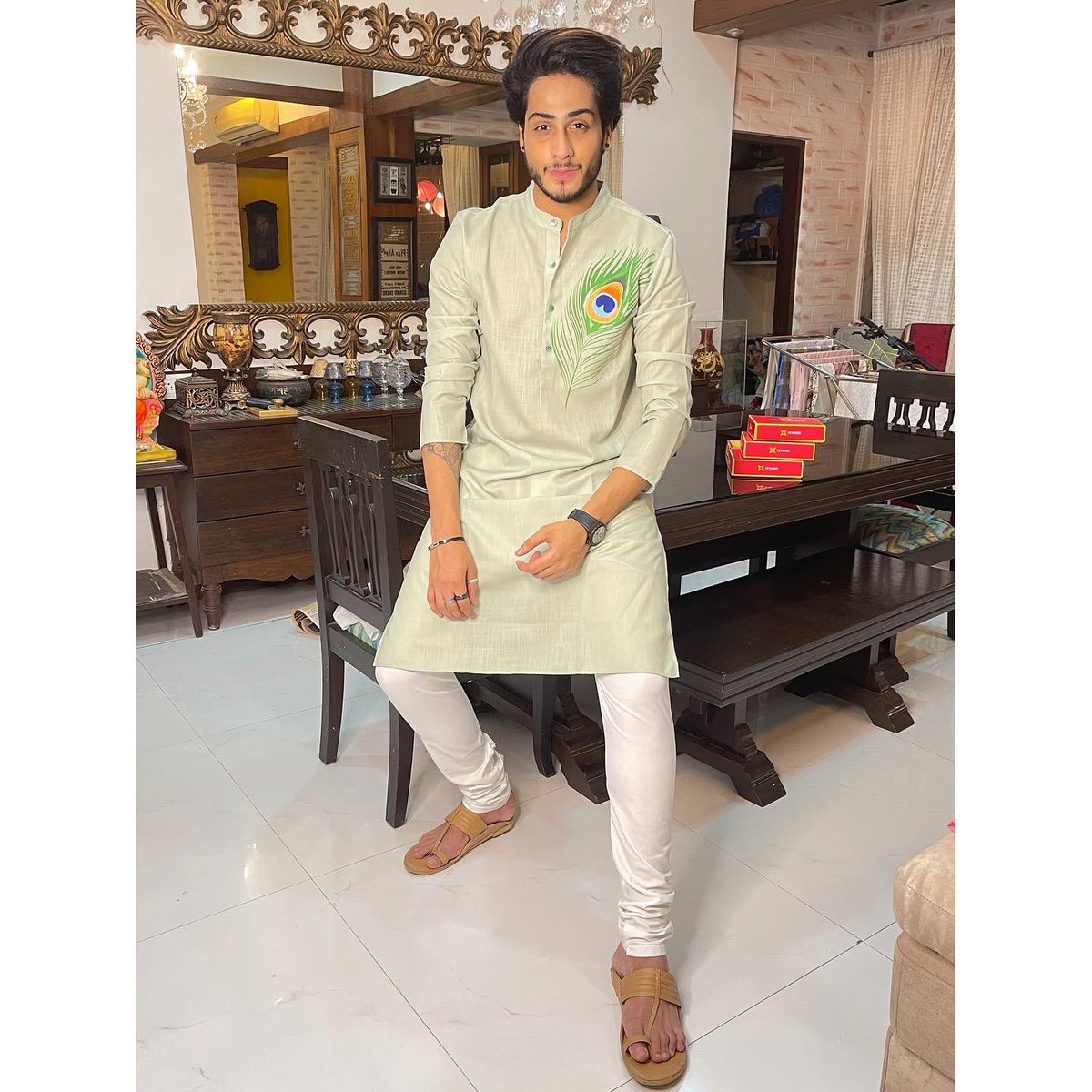 kshitij Dholakia tweet media