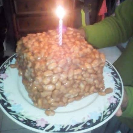 cremmi_'s tweet photo. @ranaltboo thoughts on bean cake? https://t.co/WNUkH9Gbgy