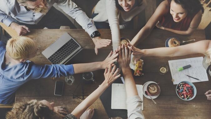 atmax_tech's tweet photo. 4 Ways Employee Incentives Can Drive Engagement and Retention!

The #incentive is one of the biggest motivators to engage and #retain your best #employees; sharing 4 ways it helps you do that: https://t.co/NZw7jX4AQr @Varun_GuptaVG @SalesHacker @hrbartender @SantoshPrabha12 https://t.co/AMKSXXAeIn