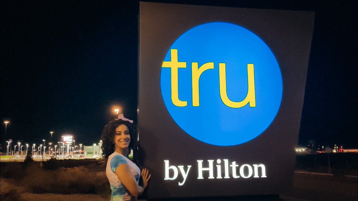 exploredecors's tweet photo. One of my passions and hobbies is traveling, with traveling comes staying in different hotels. Tru by Hilton is one of the newest hotels of today. This vibrant hotel is one of a kind with its clever room set ups. This hotel is a must stay! 🏨
#travel #passion #exploredecors https://t.co/ruyN22ceCl