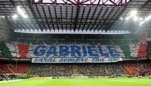 alessan28580338's tweet photo. Sempre con noi gabro 🔵⚫️ https://t.co/fScRhVtipH