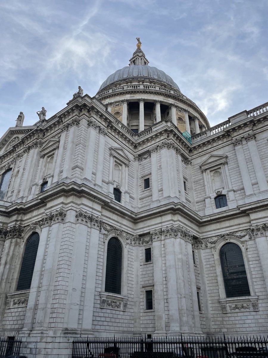 MaxAngerholzer's tweet photo. Great morning in London! Looking forward to our ⁦@StPaulsTrustUS⁩ ⁦@StPaulsLondon⁩ board morning. https://t.co/EdqyfbcGwJ