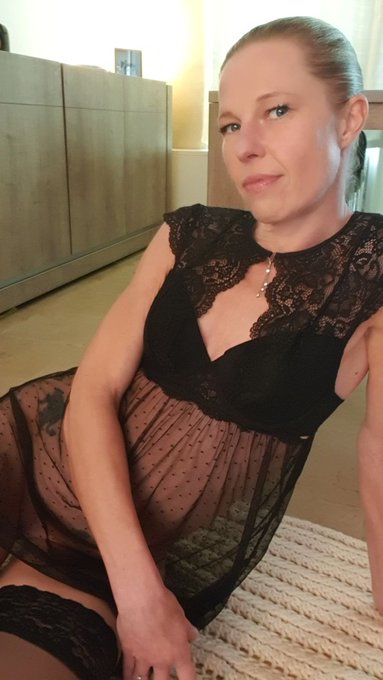 Waiting for you guy's and girls to come and watch our videos xx https://t.co/Ocb3mye9N1<a href="/tag/xhamster"class="tags"><span>#xhamster</span></a>