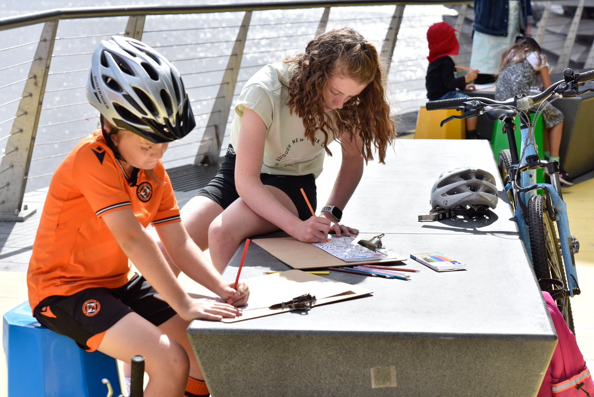 VADundee's tweet photo. We're so excited that #DesignBusters has been nominated for a @fantasticforfam award, in the Best Family Arts Activity category ๐คฉ
The winners will be announced 16 November, good luck to all the nominees! โบ๏ธ https://t.co/juZETsde5N