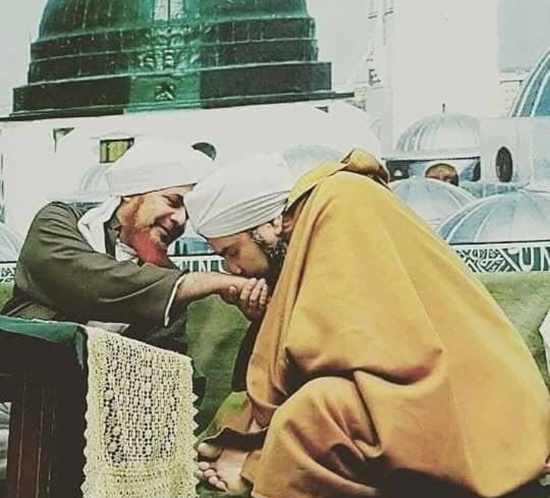 Akhlak mu akan membuat orang lain tertarik, sekali pun ia belum sedikit pun mengenalmu. Jadilah orang yang memiliki keindahan akhlak, maka hati orang lain akan terpikat.

--- Habib Ali Al Jufri ---

#JasHijau