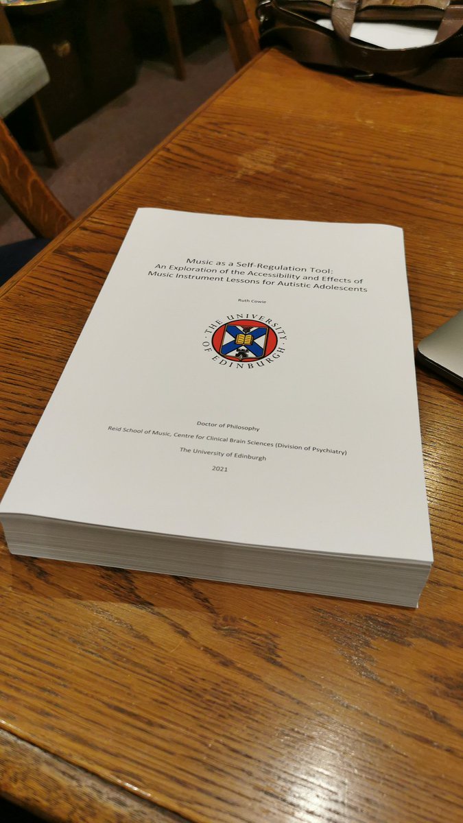 EdinburghRuth's tweet photo. Thesis has been submitted! Now the waiting game till my Viva begins. #almostdr https://t.co/H9PR32hvyj